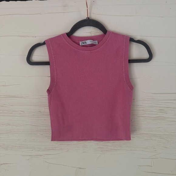 Zara | Size M | Pink Sleeveless Knit Crop Top - Picture 2 of 6